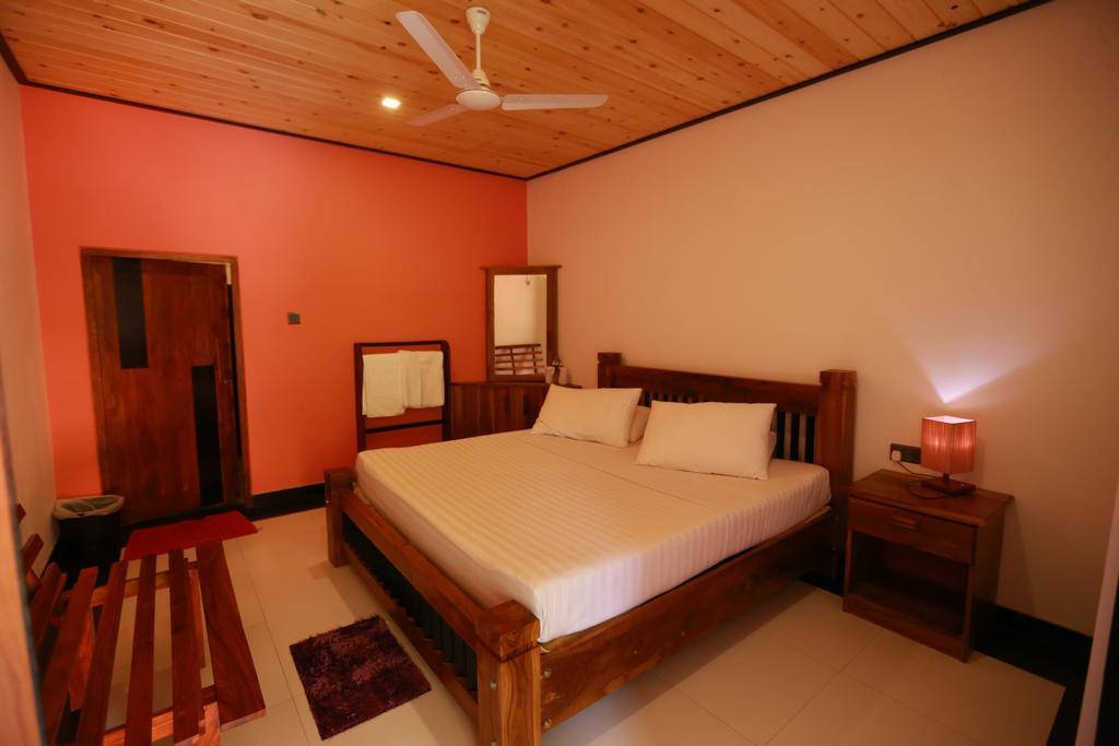 Eco Hotel Black & White - Anuradhapura Михинтале Экстерьер фото